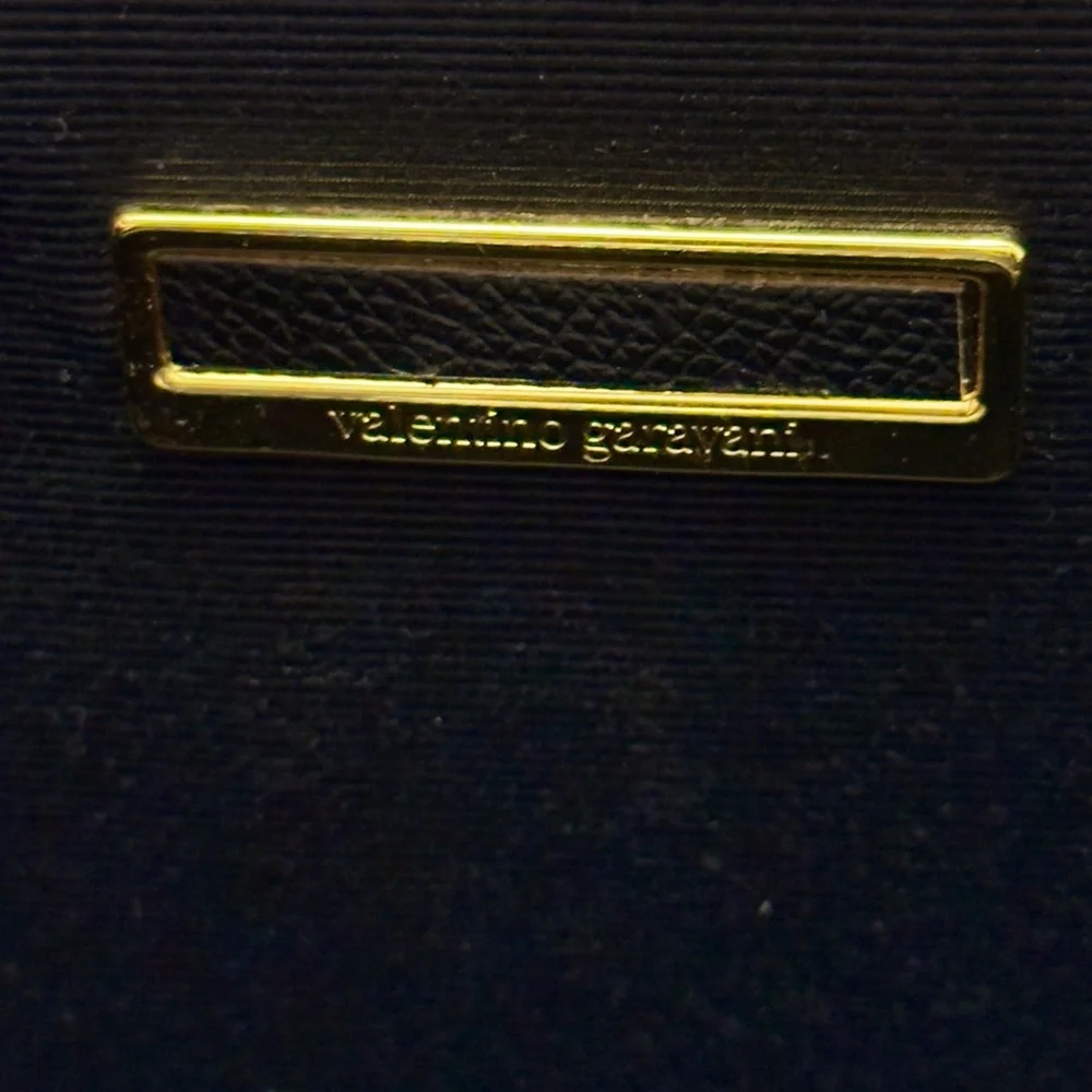 New Vintage VLTN Black Leather Clutch w Tassel - Picture 6 of 10